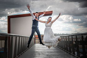 photographe de mariage dans les Deux Sèvres, la Vendée, et le Maines et Loire. Photographe à Bressuire, Parthenay, Niort, Les Herbiers, Cholet, et Saumur.