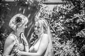 photographe de mariage dans les Deux Sèvres, la Vendée, et le Maine et Loire à Bressuire, Niort, Cholet, Les Herbiers.