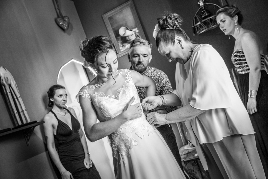 photographe de mariage dans les Deux Sèvres, la Vendée, et le Maines et Loire. Photographe à Bressuire, Parthenay, Niort, Les Herbiers, Cholet, et Saumur.
