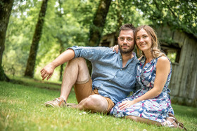 photographe portrait lifestyle family à Bressuire, Parthenay, Niort, Les Herbiers, Cholet . déplacements en Deux Sèvres, Vendée, Maine et Loire, et sur toute la france.