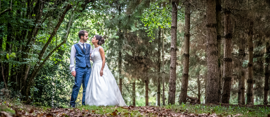 photographe de mariage dans les Deux Sèvres, la Vendée, et le Maines et Loire. Photographe à Bressuire, Parthenay, Niort, Les Herbiers, Cholet, et Saumur.