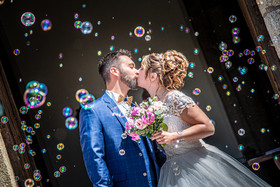 photographe de mariage dans les Deux Sèvres, la Vendée, et le Maines et Loire. Photographe à Bressuire, Parthenay, Niort, Les Herbiers, Cholet, et Saumur.